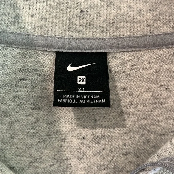 Nike Therma Half Zip Training Sweatshirt - Picture 2 of 2